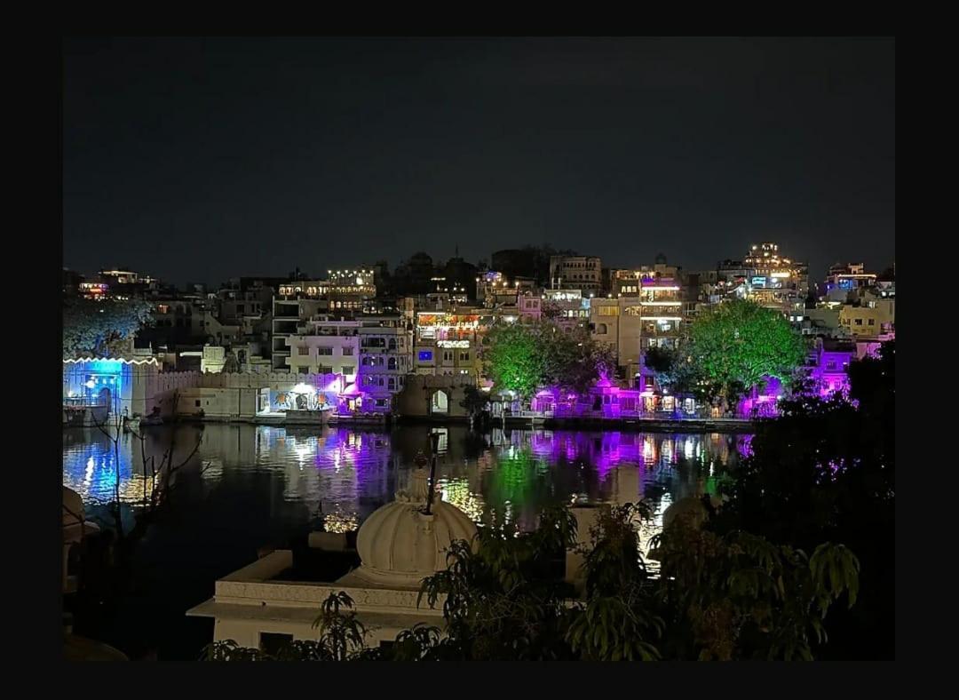 Hotel Shiv Palace Udaipur Exterior foto