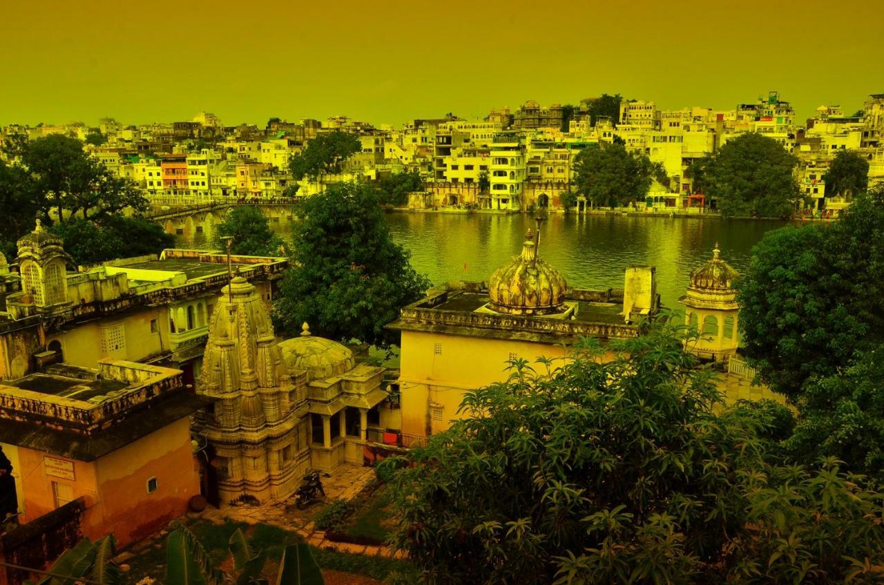 Hotel Shiv Palace Udaipur Exterior foto